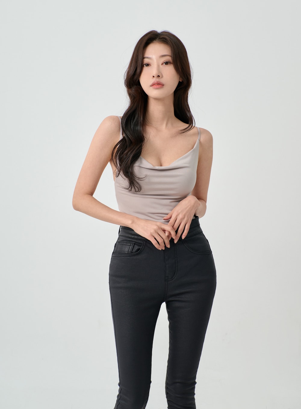 Sexy Loose U-Neck Thin Straps Tank Top IO31 - Korean Women's Fashion |  LEWKIN