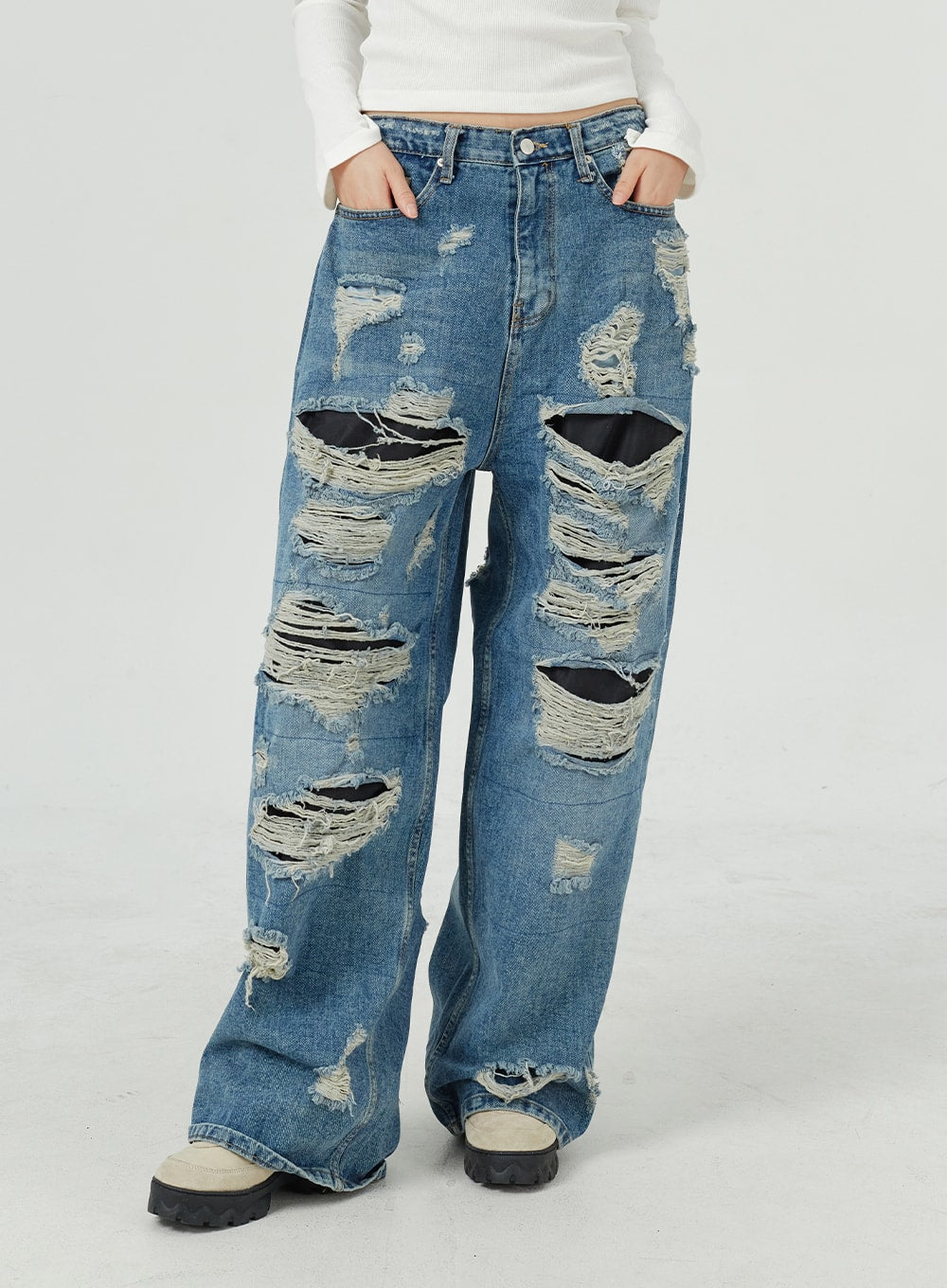 Ripped Baggy Jeans CM317 - Korean Women's Fashion | LEWKIN