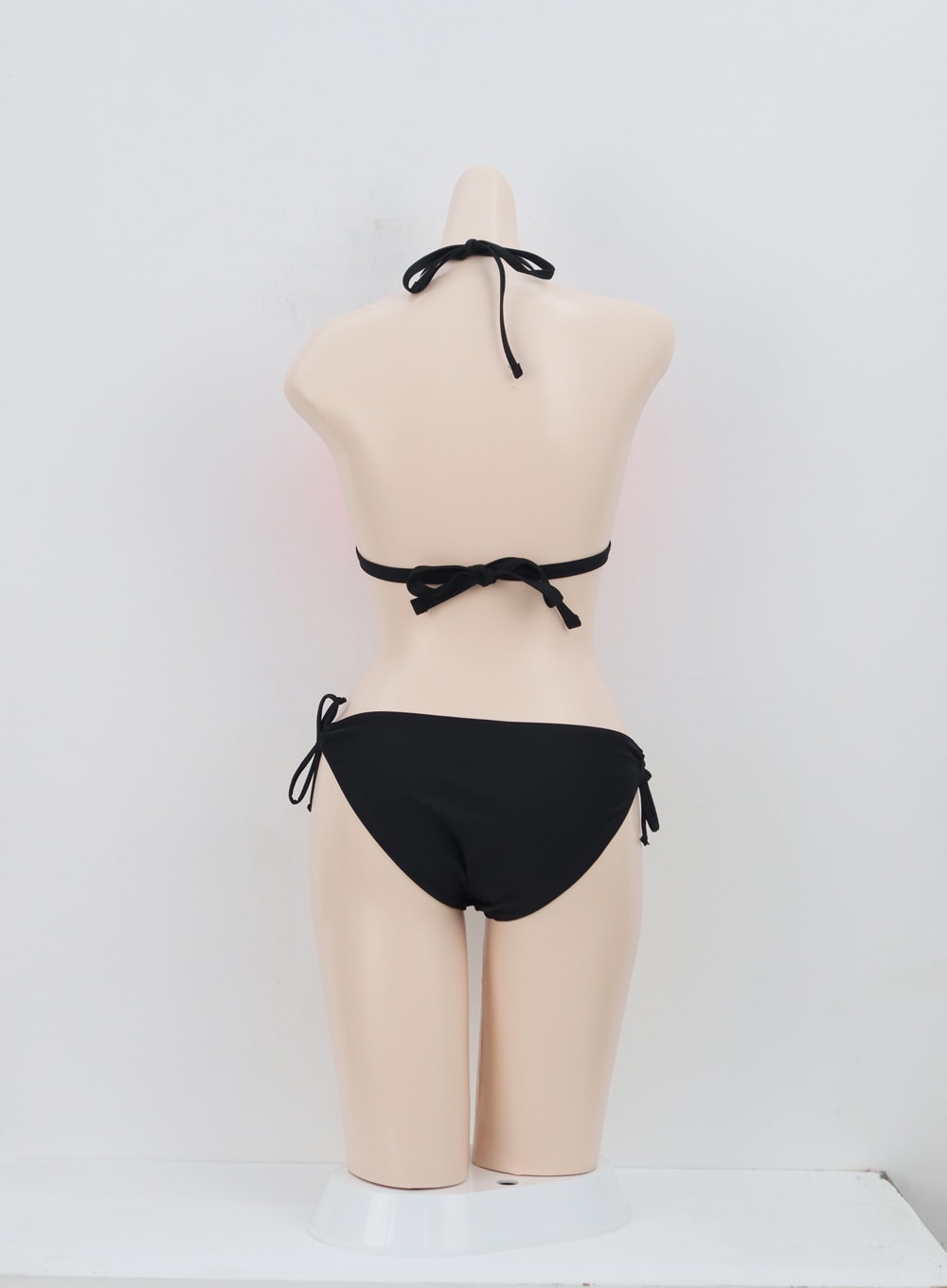 Two Color Bikini Set IA312 - Korean Women's Fashion | LEWKIN