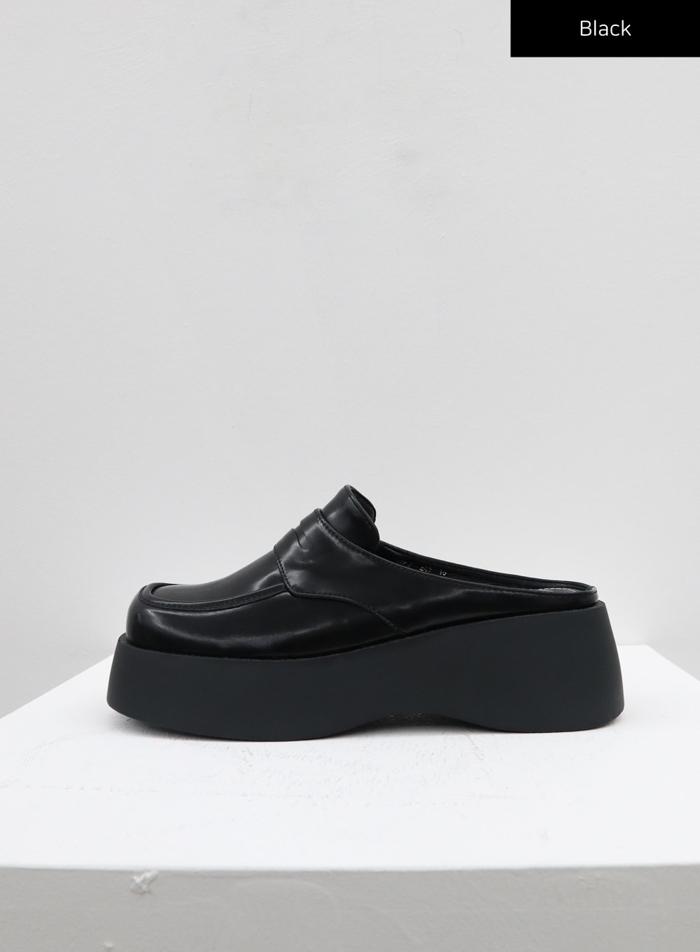 Platform Loafer Mules CF327 - Korean Women's Fashion | LEWKIN