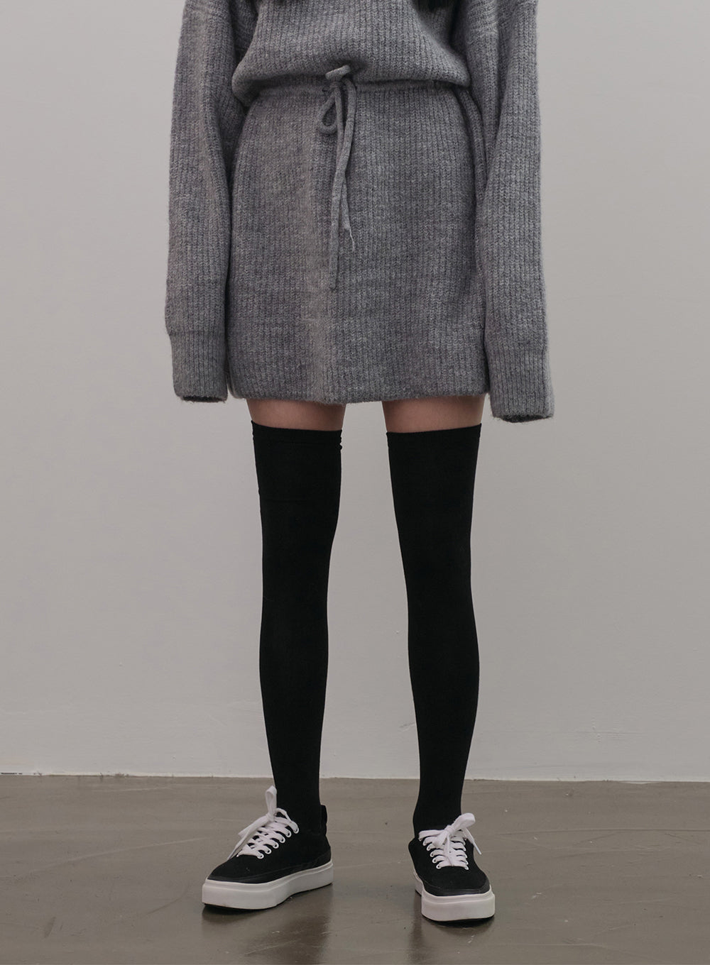 Over-The-Knee Socks - Korean Women's Fashion | LEWKIN